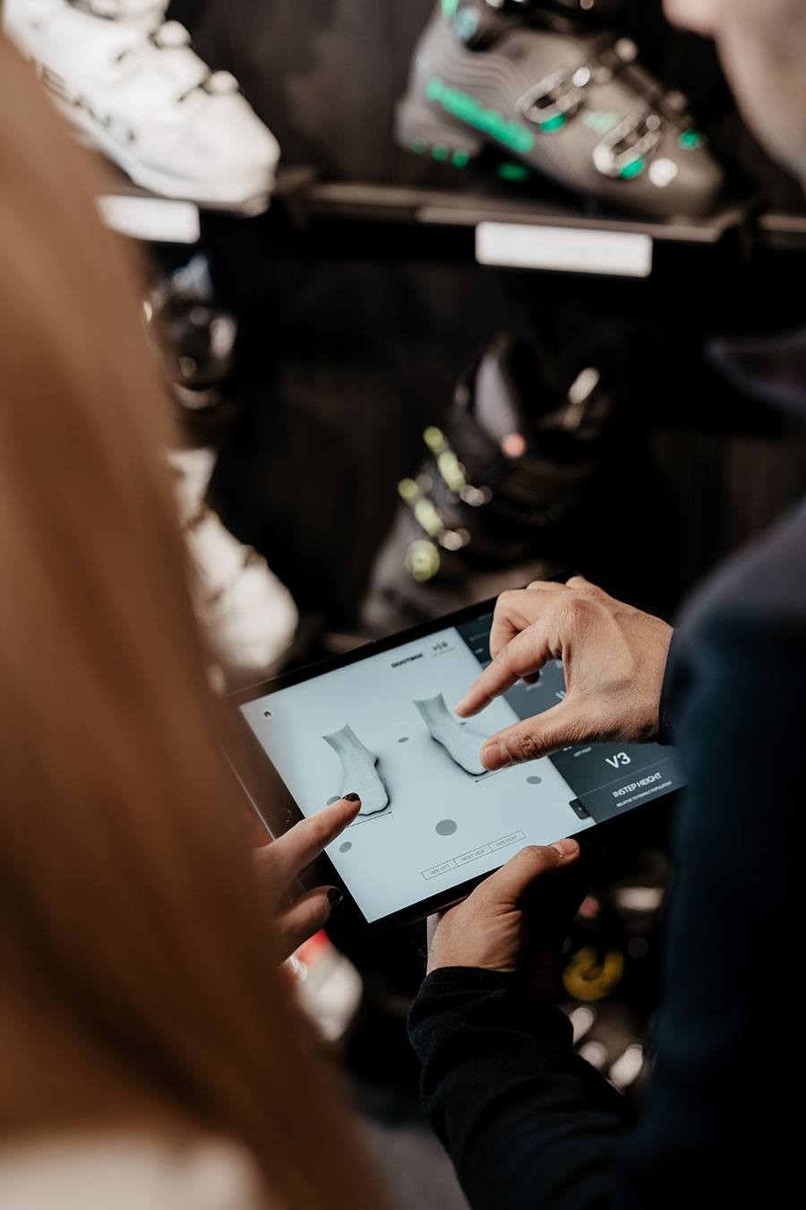 Skischuhfitting mit dem Fachpersonal bei Schernthaner sports