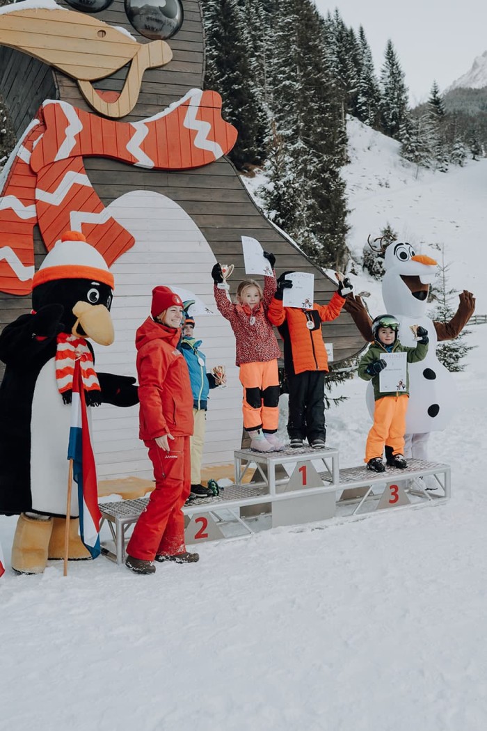 Kinderskikurs bei der Skischule und Snowboardschule Kleinarl mit Siegerehrung